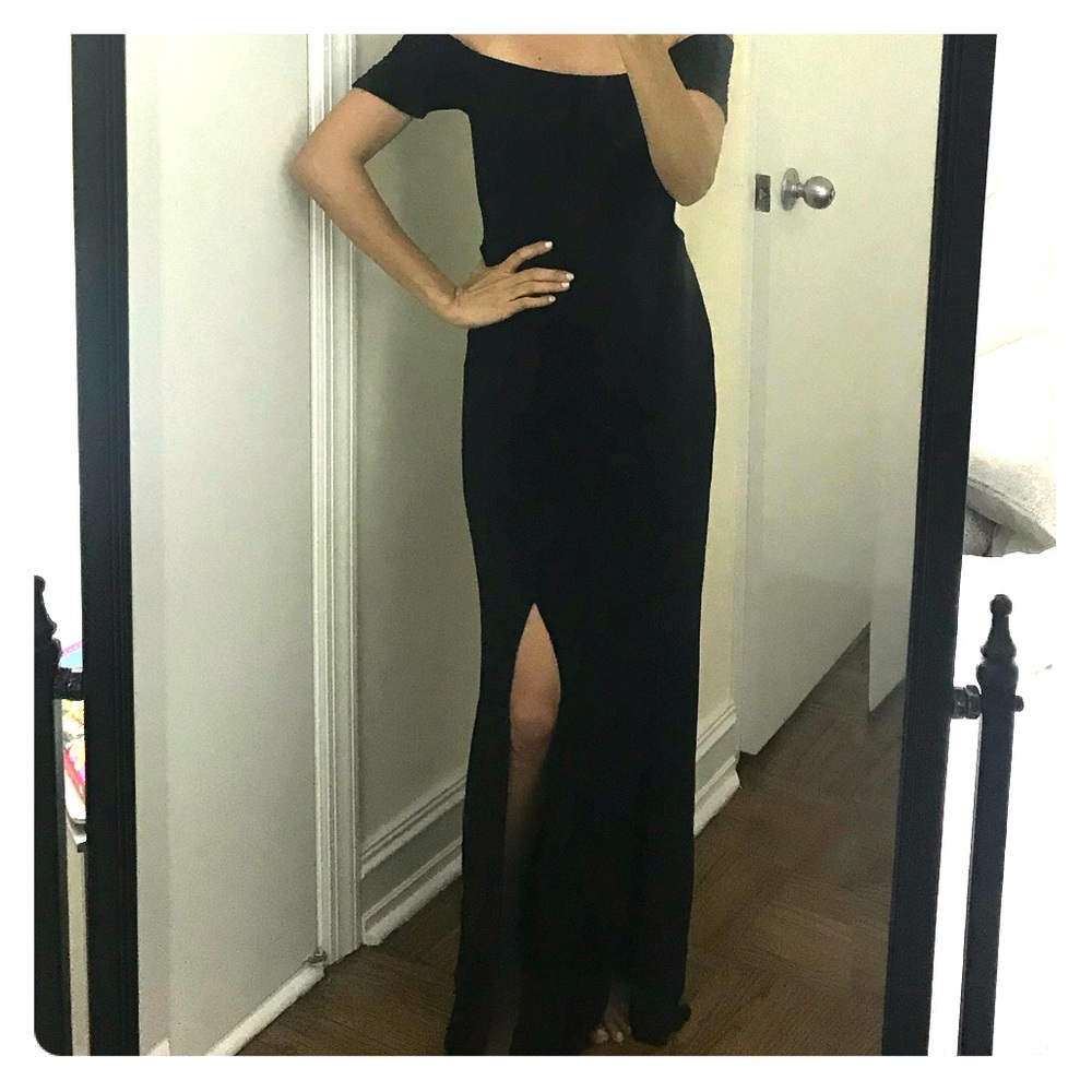 Express Black Off the Shoulder Maxi Dress Size XS